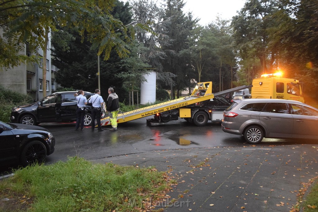 VU mehere verletzte Koeln Gremberg Luederichstr Grembergerstr P103.JPG - Miklos Laubert